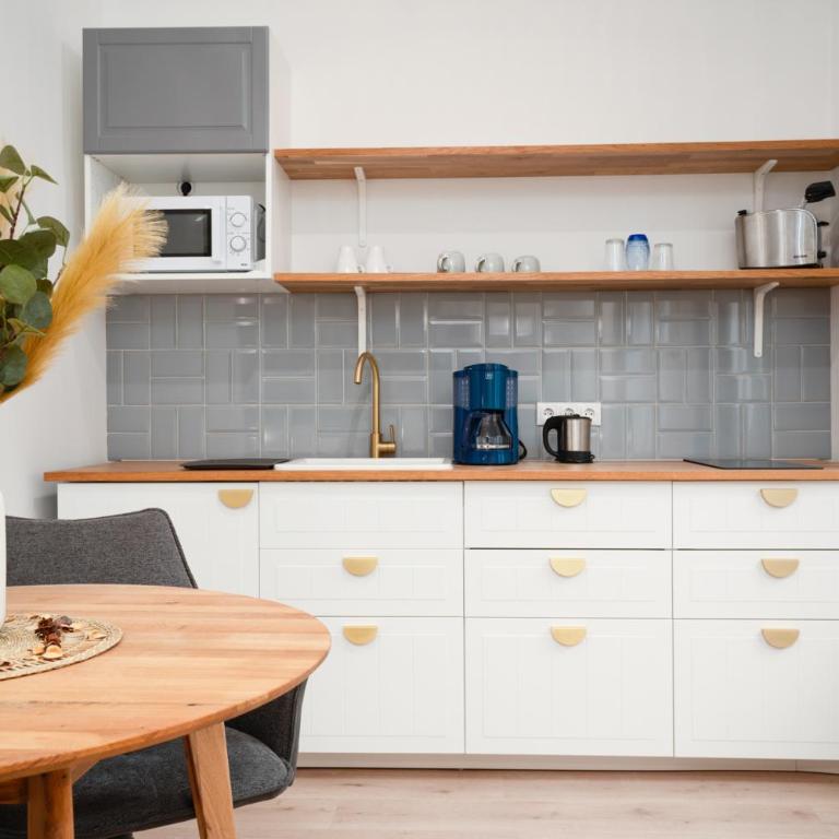 Hirschenhof Apartments - Deluxe Apartment - 2