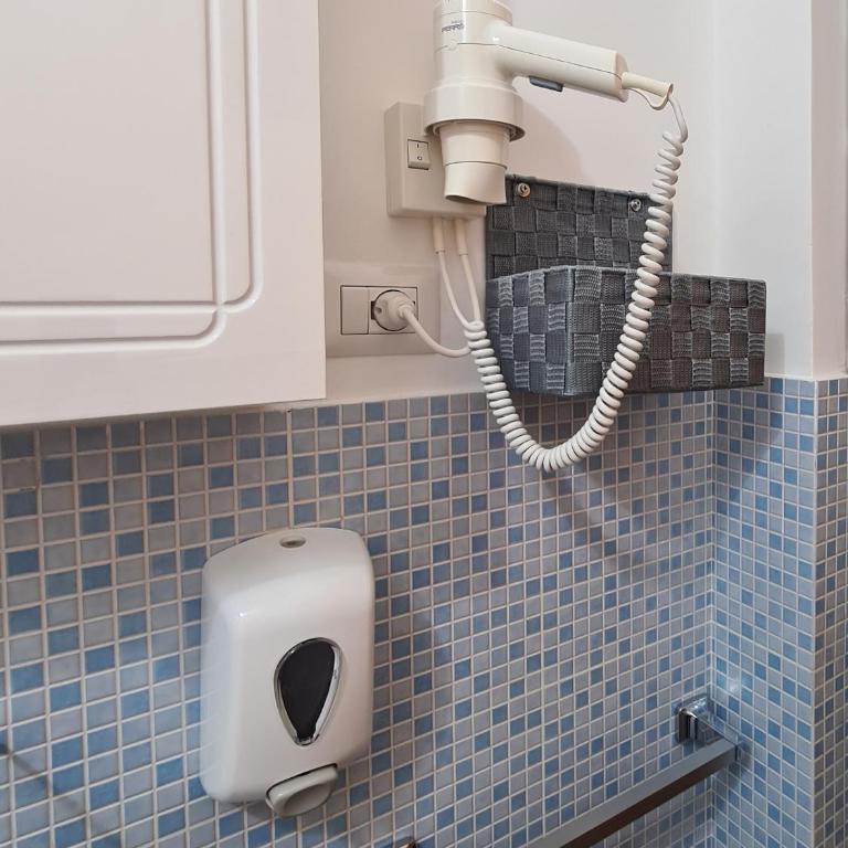 BnB Rooms And Comfort - Camera Matrimoniale Standard - 16