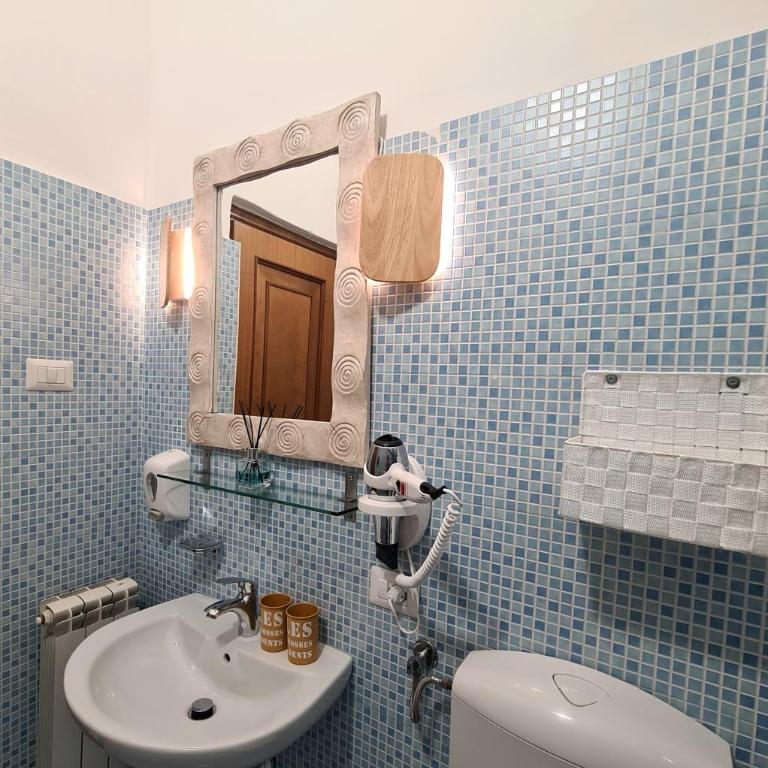 BnB Rooms And Comfort - Camera Matrimoniale/Doppia con Letti Singoli - 20