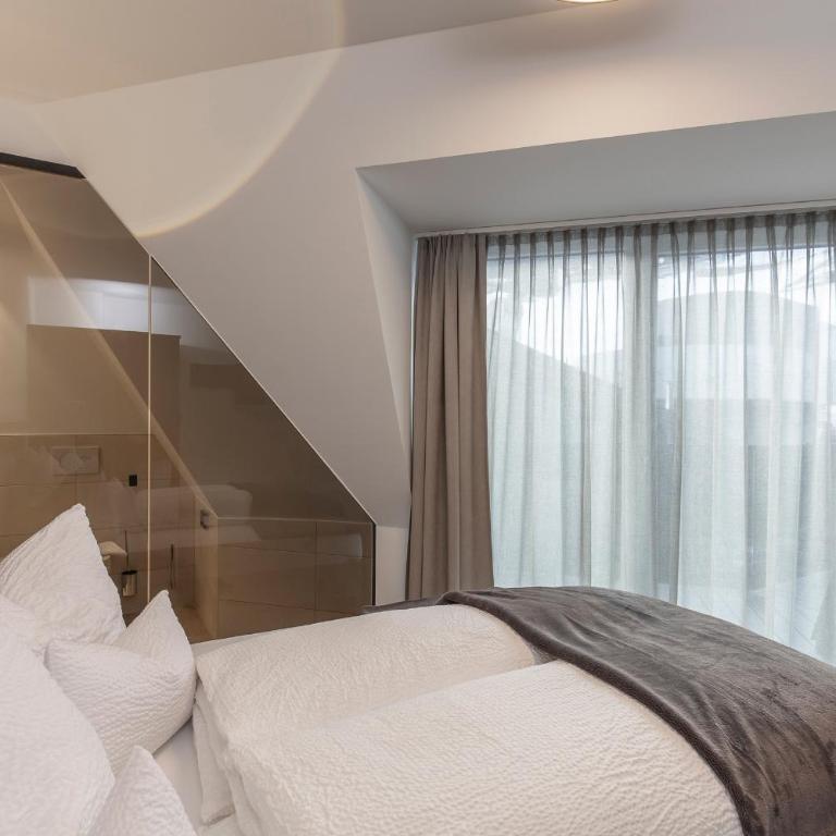 Home4You - Appartement 2 Chambres avec Balcon - 8