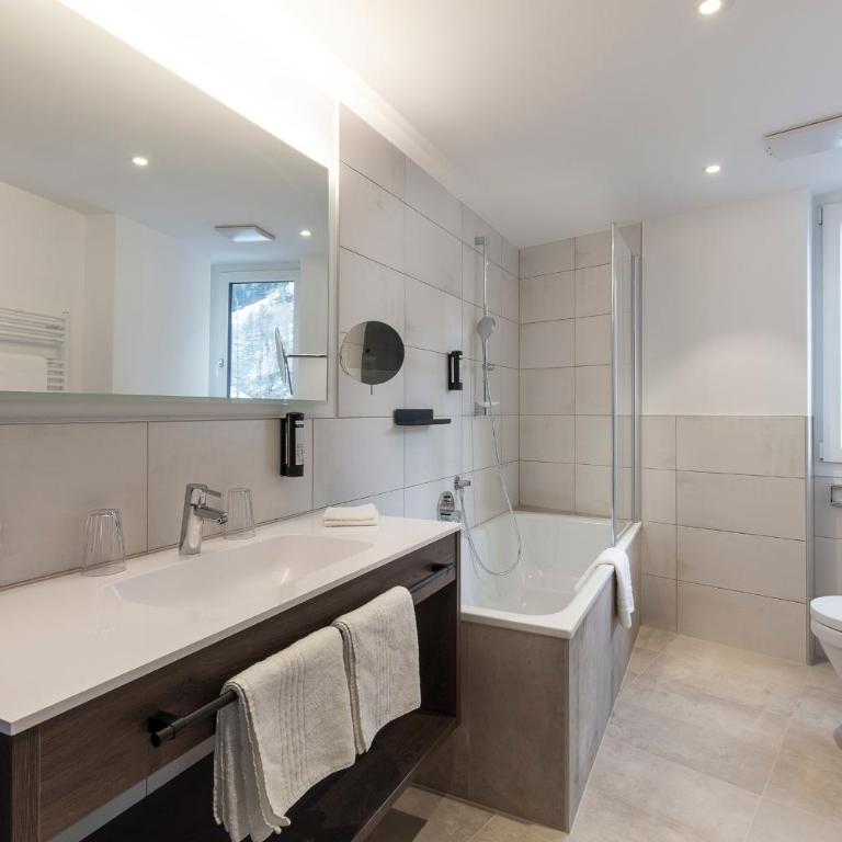 Home4You - Appartement 2 Chambres avec Balcon - 11