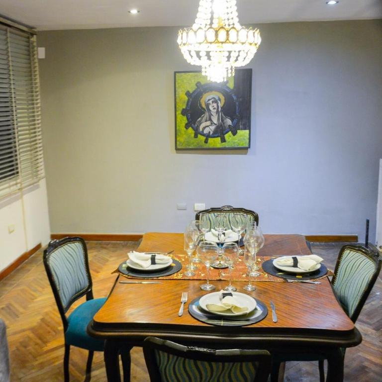 Solar de Catamarca - Casa de 6 dormitorios - 9