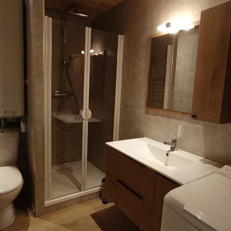 Studio rénové plein sud avec balcon et parking - FR-1-445-213 - Studio - 6