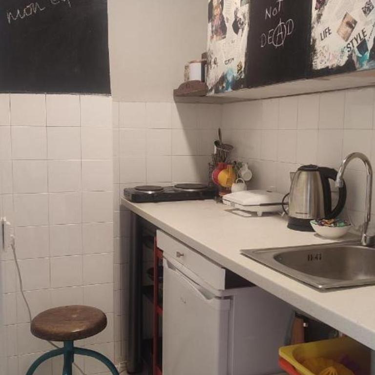 CoCo Studio Bright & Stylish Apartment in Central Belgrade - Studio - 40