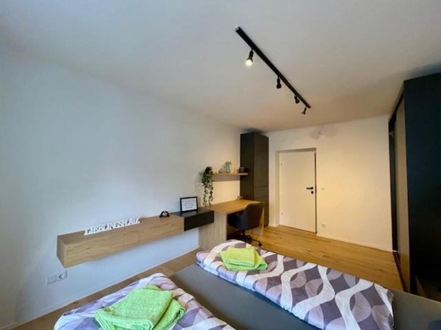 Stylisches Cityapartment mit Schloßbergblick - Apartamento de 1 dormitorio - 12