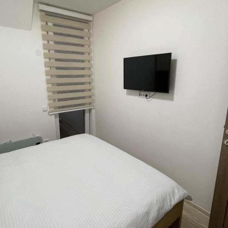 Geregs alibi - Apartman sa 1 Spavaćom Sobom, Balkonom i Pogledom na Planinu - 12