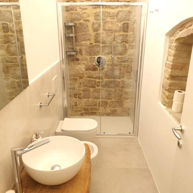 Camere Meccoli - Camera Matrimoniale con Bagno Privato - 5