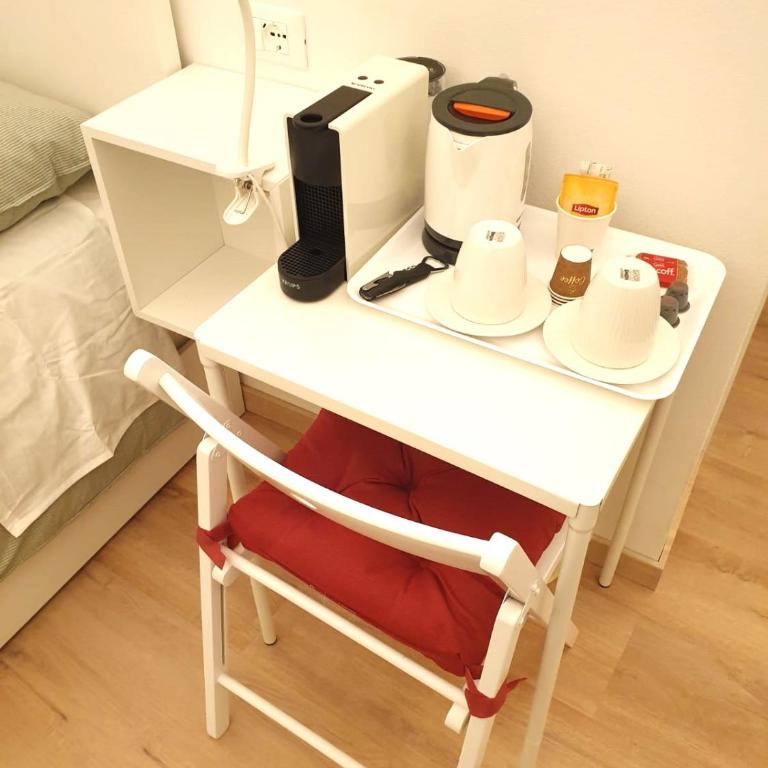 Camere Meccoli - Camera Matrimoniale con Bagno Privato - 3