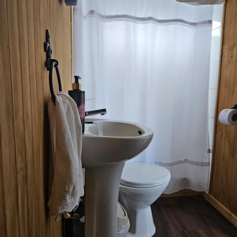 Hostal Lago Cóndor Patagonia - Double Room - 5