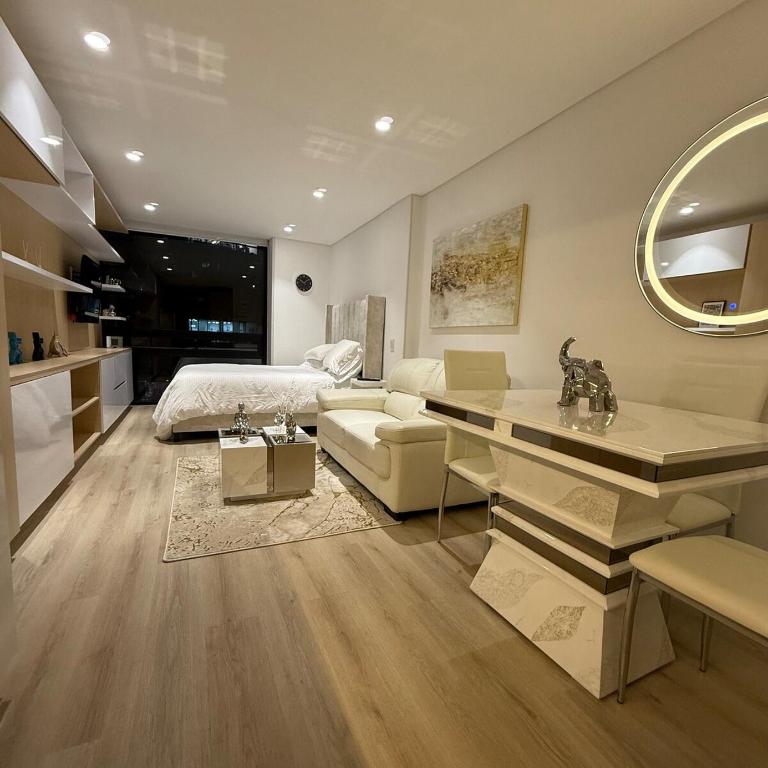 Spectacular city view Loft with Club House - One-Bedroom Apartment - 1