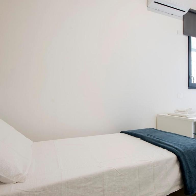 Urban Oasis near Termini, free Parking&Patio, int3 - Appartamento con 2 Camere da Letto - 50