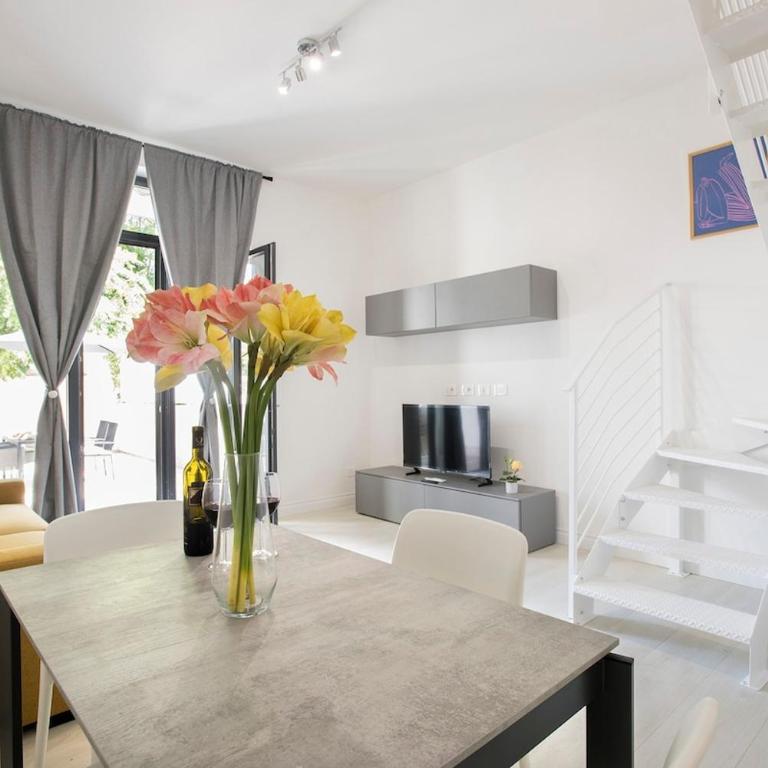 Urban Oasis near Termini, free Parking&Patio, int3 - Appartamento con 2 Camere da Letto - 17