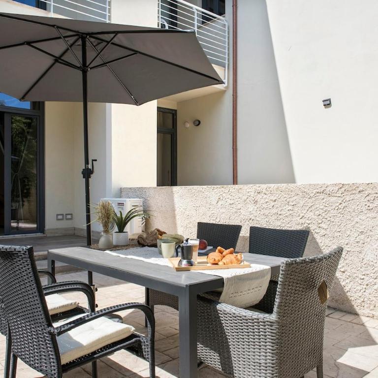 Urban Oasis near Termini, free Parking&Patio, int3 - Appartamento con 2 Camere da Letto - 34
