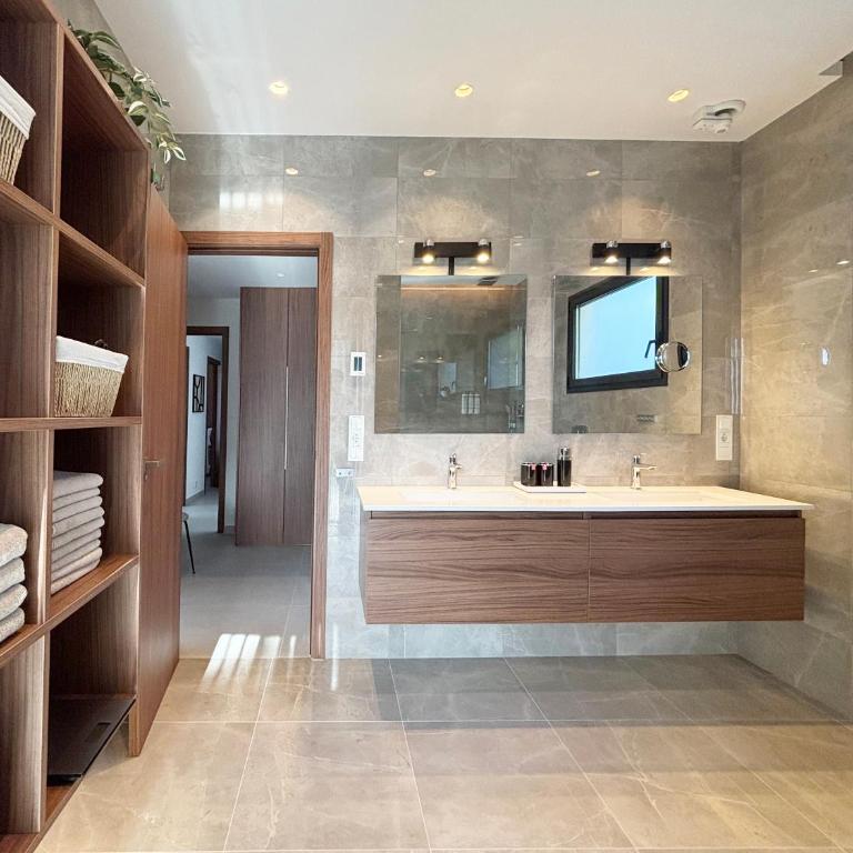 Candado Golf and heated Pool by MalagadeVacaciones - Villa - 49
