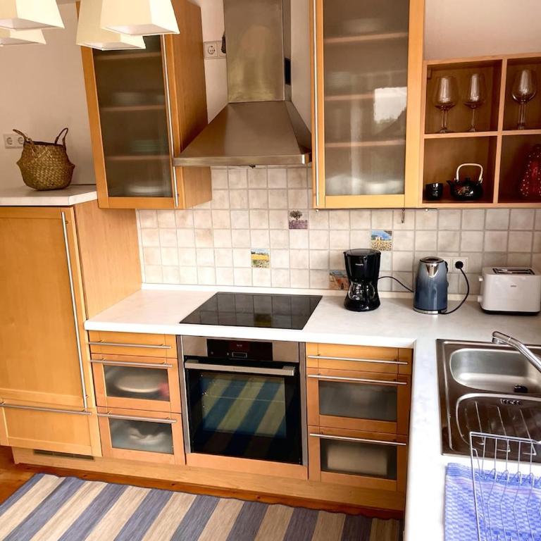 Ferienwohnung Kommod mit Garten und Bergblick - Apartment mit 2 Schlafzimmern und Terrasse - 5