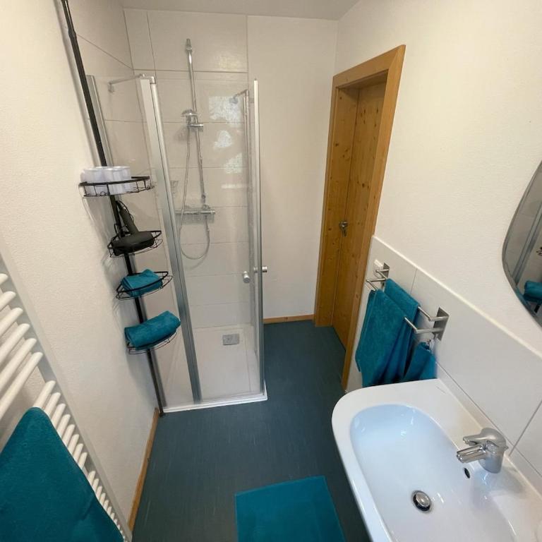 Ferienwohnung Kommod mit Garten und Bergblick - Apartment mit 2 Schlafzimmern und Terrasse - 7