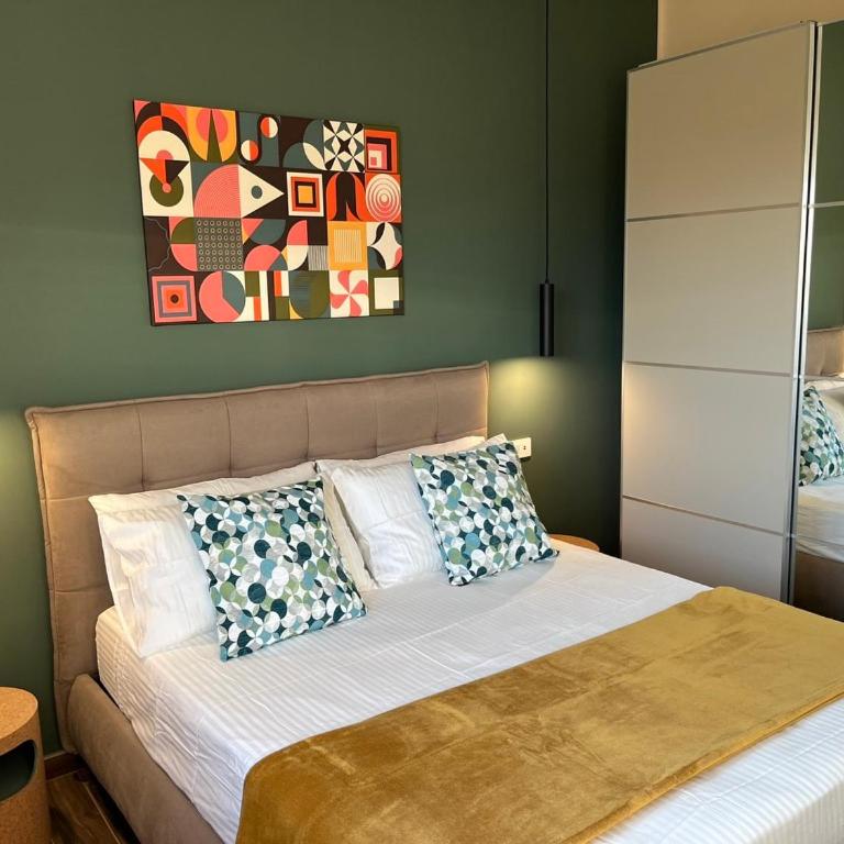 Bucceri Home - Luxury Apartments - Two-Bedroom Deluxe Apartment with Balcony - 9