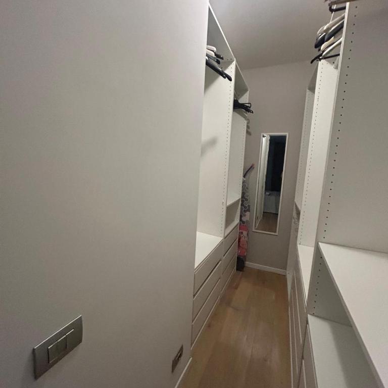 Maison Sofia - Two-Bedroom Apartment with Balcony - 10
