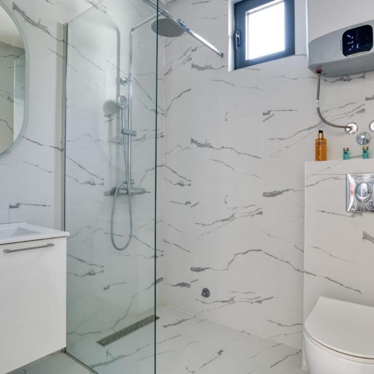 Casa Mia Kruce - Two-Bedroom Apartment - 10