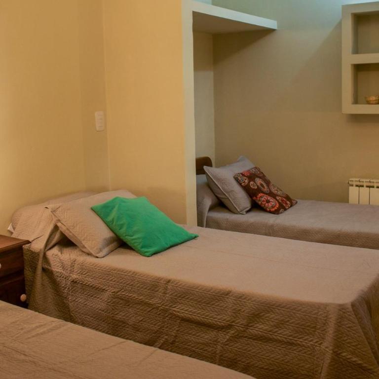 Loma Linda Hostal y Posada Serrana - Habitación Triple Básica con baño compartido - 2