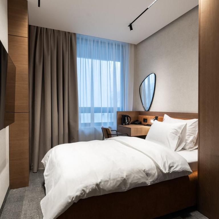 Garni Hotel Galeria - Standardna Jednokrevetna Soba - 4