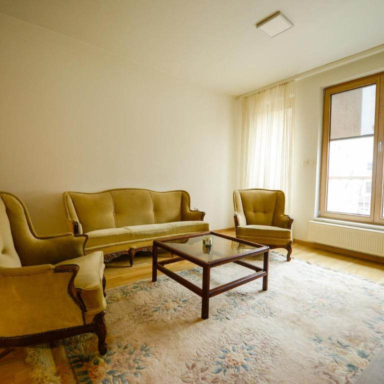 Sarajevo City escape - One-Bedroom Apartment - 13
