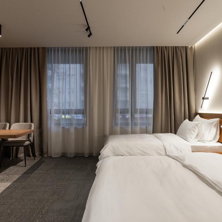 Garni Hotel Galeria - Suite - 5
