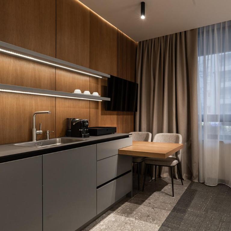 Garni Hotel Galeria - Suite - 7