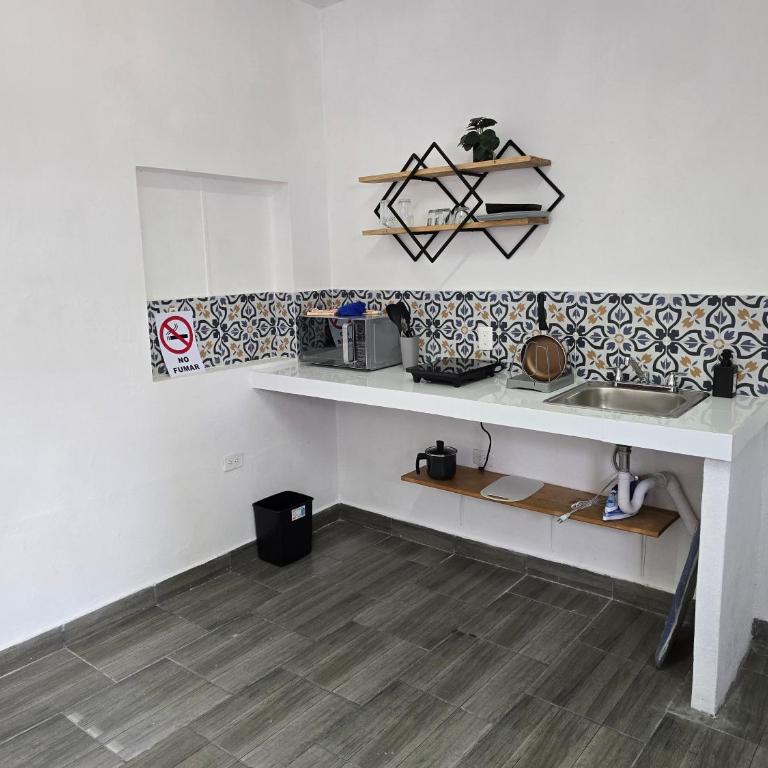 Loft Iteso Buganvilias Coca Cola Periferico y Lopez Mateos - Apartamento de 1 dormitorio - 1