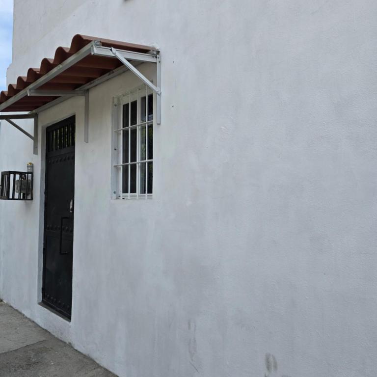 Loft Iteso Buganvilias Coca Cola Periferico y Lopez Mateos - Apartamento de 1 dormitorio - 4
