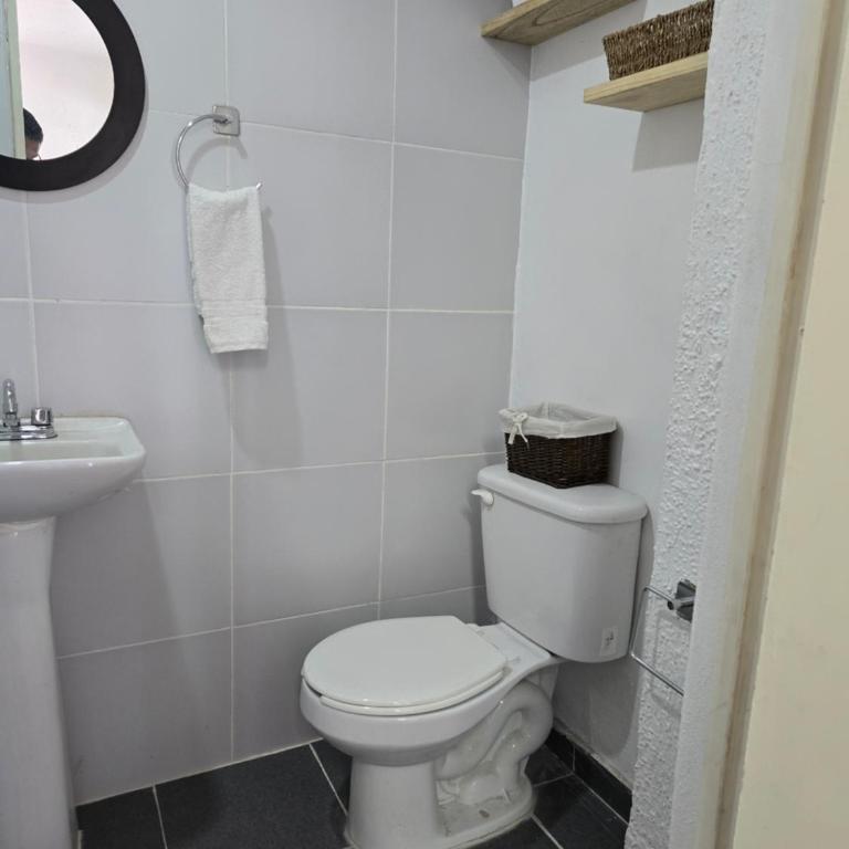 Loft Iteso Buganvilias Coca Cola Periferico y Lopez Mateos - Apartamento de 1 dormitorio - 10