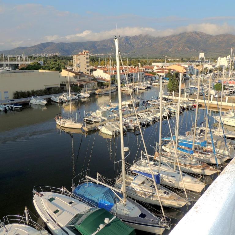 Beautiful apartment with view - Apartamento de 2 dormitorios - 47