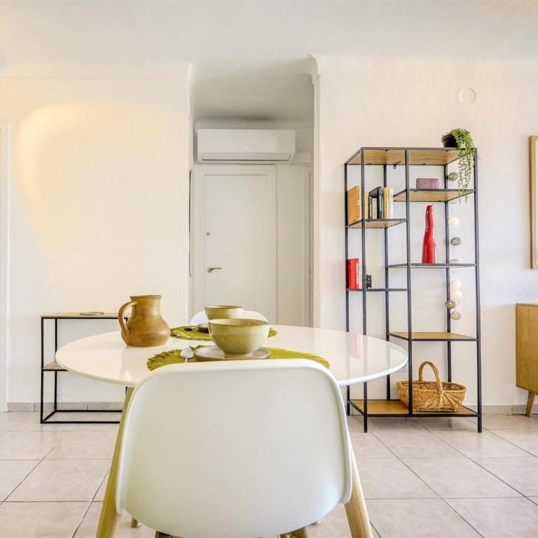 Apartment in Roses by the Waterfront - Two-Bedroom Apartment - 12