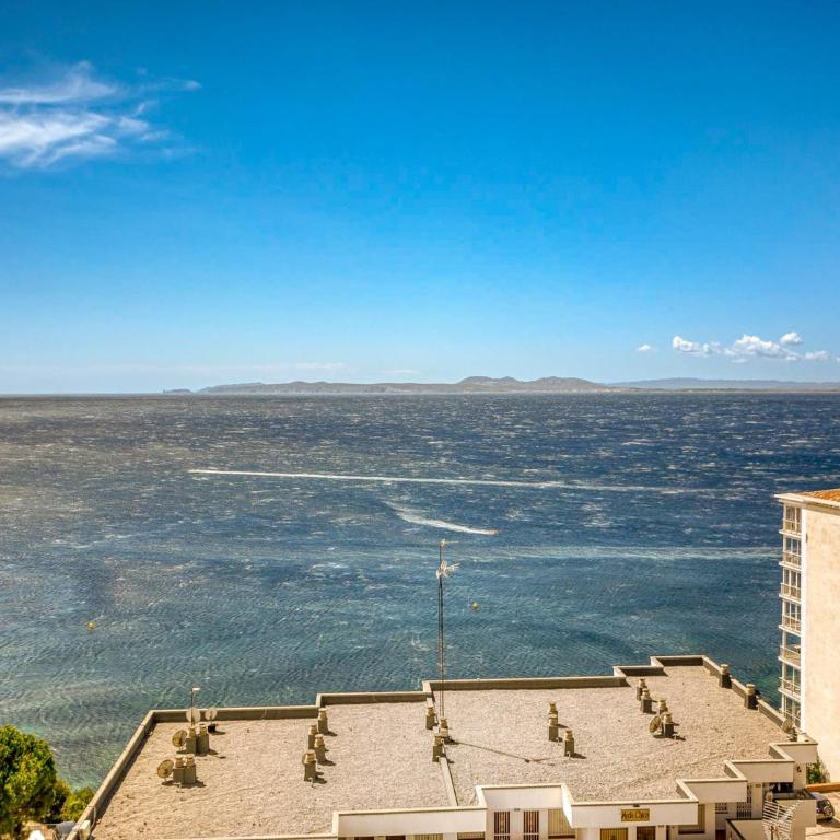 Apartment in Roses by the Waterfront - Two-Bedroom Apartment - 32