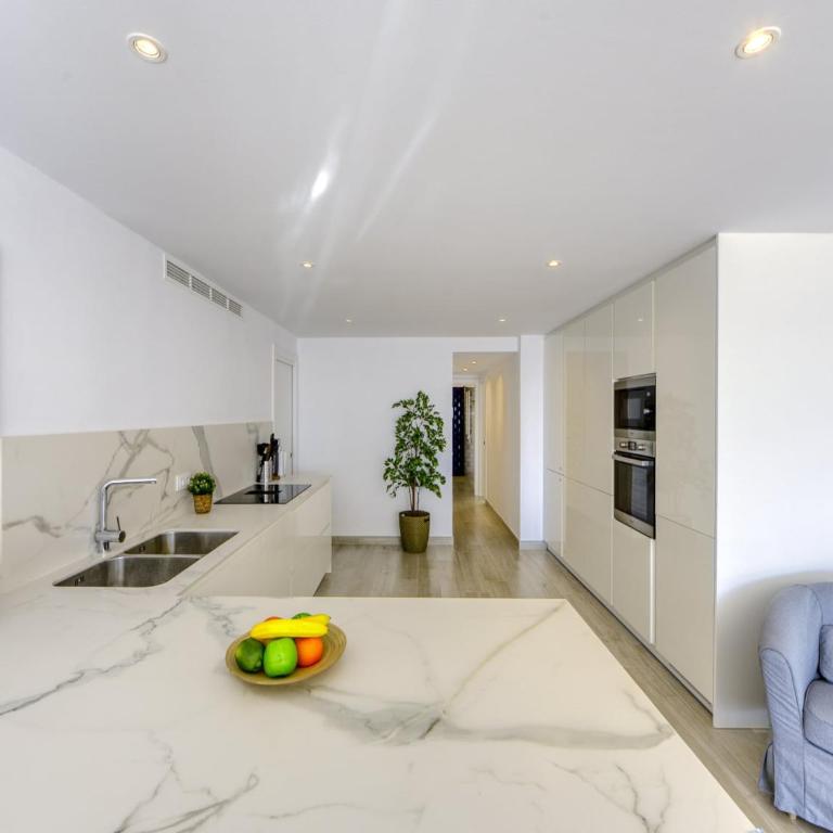 Apartment in Rosas with Beachfront Views - Two-Bedroom Apartment - 17