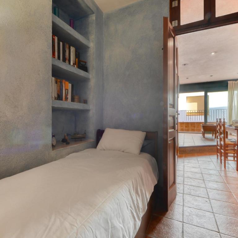 House in Roses near Sandy Beach - Two-Bedroom Apartment - 24