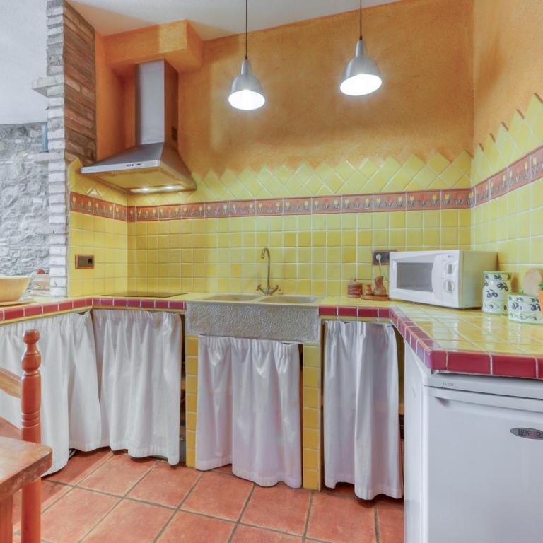 House in Roses near Sandy Beach - Two-Bedroom Apartment - 19