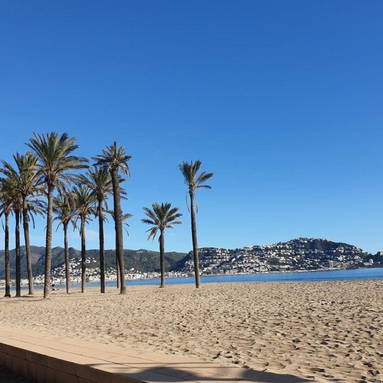 Apartment in Roses by Sta Margarita Beach - Two-Bedroom Apartment - 6