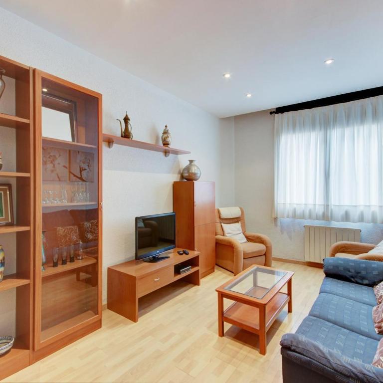 Apartment in Roses with Beachfront View - Three-Bedroom Apartment - 1