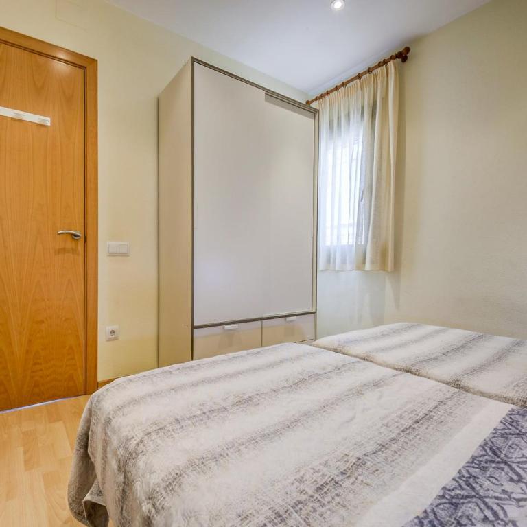 Apartment in Roses with Beachfront Access - Two-Bedroom Apartment - 19