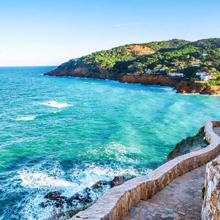 Apartment in Roses with Beachfront Views - Two-Bedroom Apartment - 40