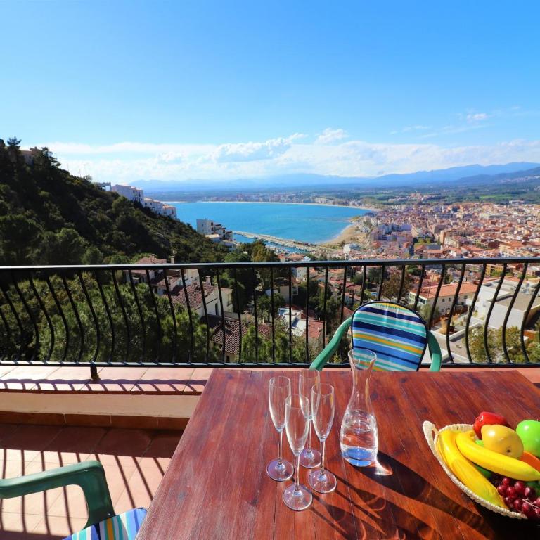 Apartment in Roses near beach - Two-Bedroom Apartment - 21