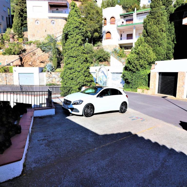 Apartment in Roses near beach - Two-Bedroom Apartment - 29
