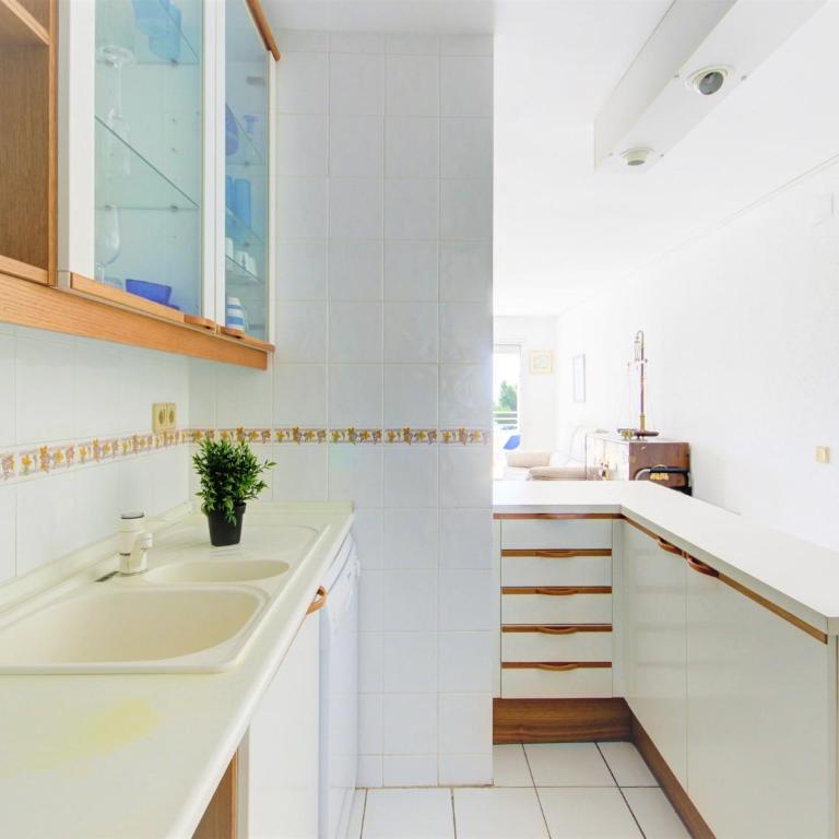 Apartment in Roses near Sand Beach - Two-Bedroom Apartment - 24