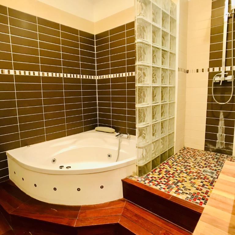 Reims CATHEDRALE JACUZZI LUXURIOUS PROPERTY - Appartement Deluxe - 6