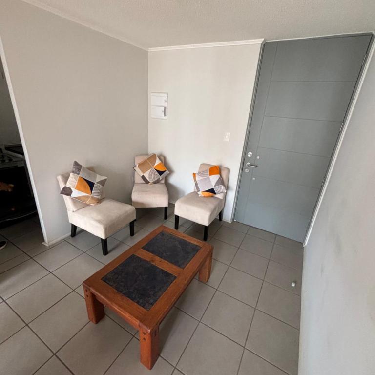 Departamento acogedor en La Serena - Three-Bedroom Apartment - 5
