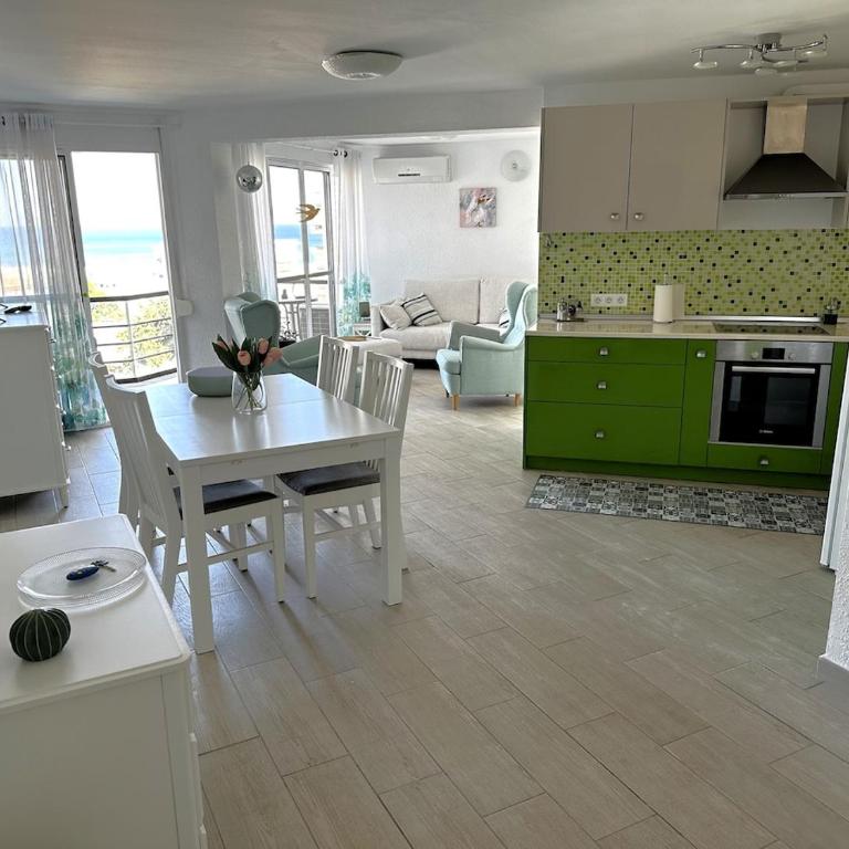 Marvelous sea & garden view, near Carihuela Beach - Apartamento de 2 dormitorios - 17