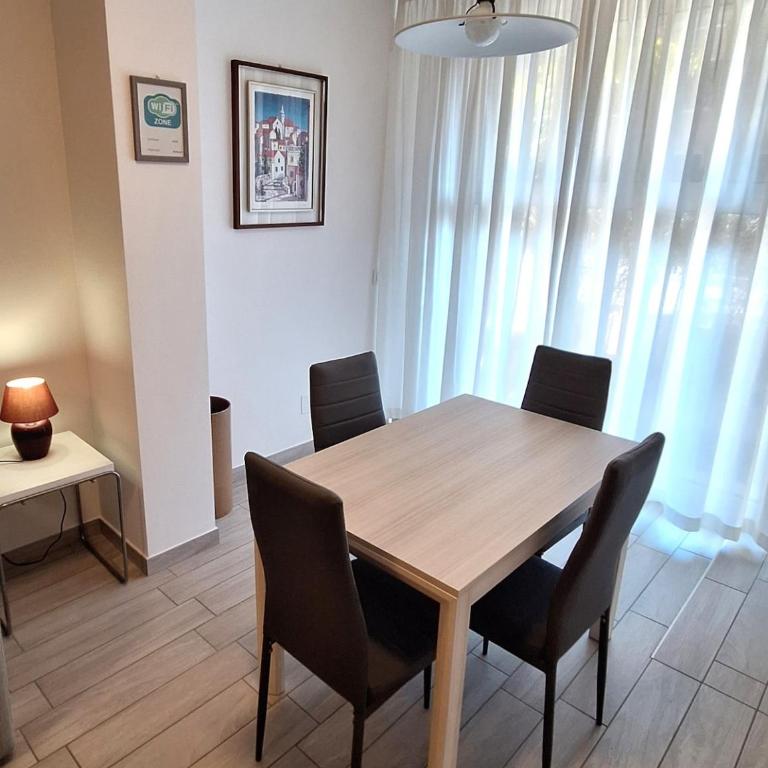 Trilocale Lazise Pool - Al Glicine Apartments - Appartamento Superior - 10