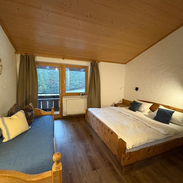Dreimäderlhaus am Berg - Ferienhaus - 53