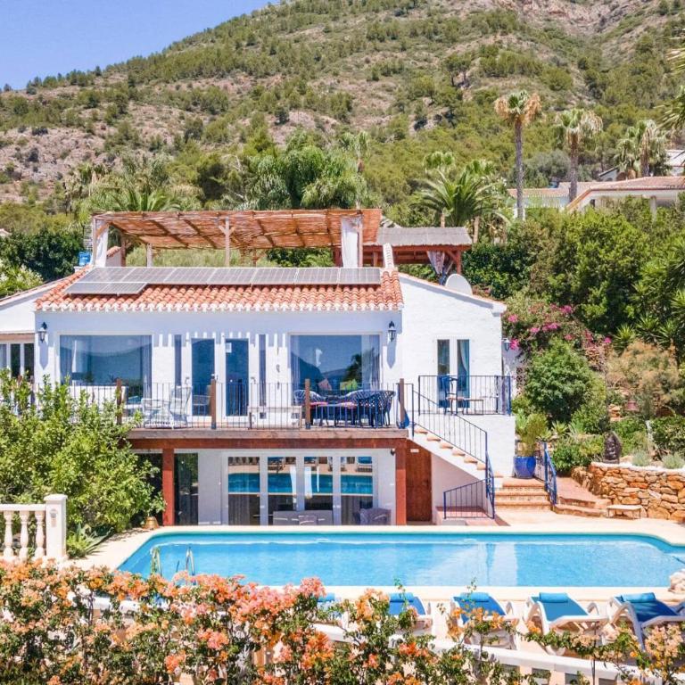 Villa Nirvana by Villa Plus - Villa - 3
